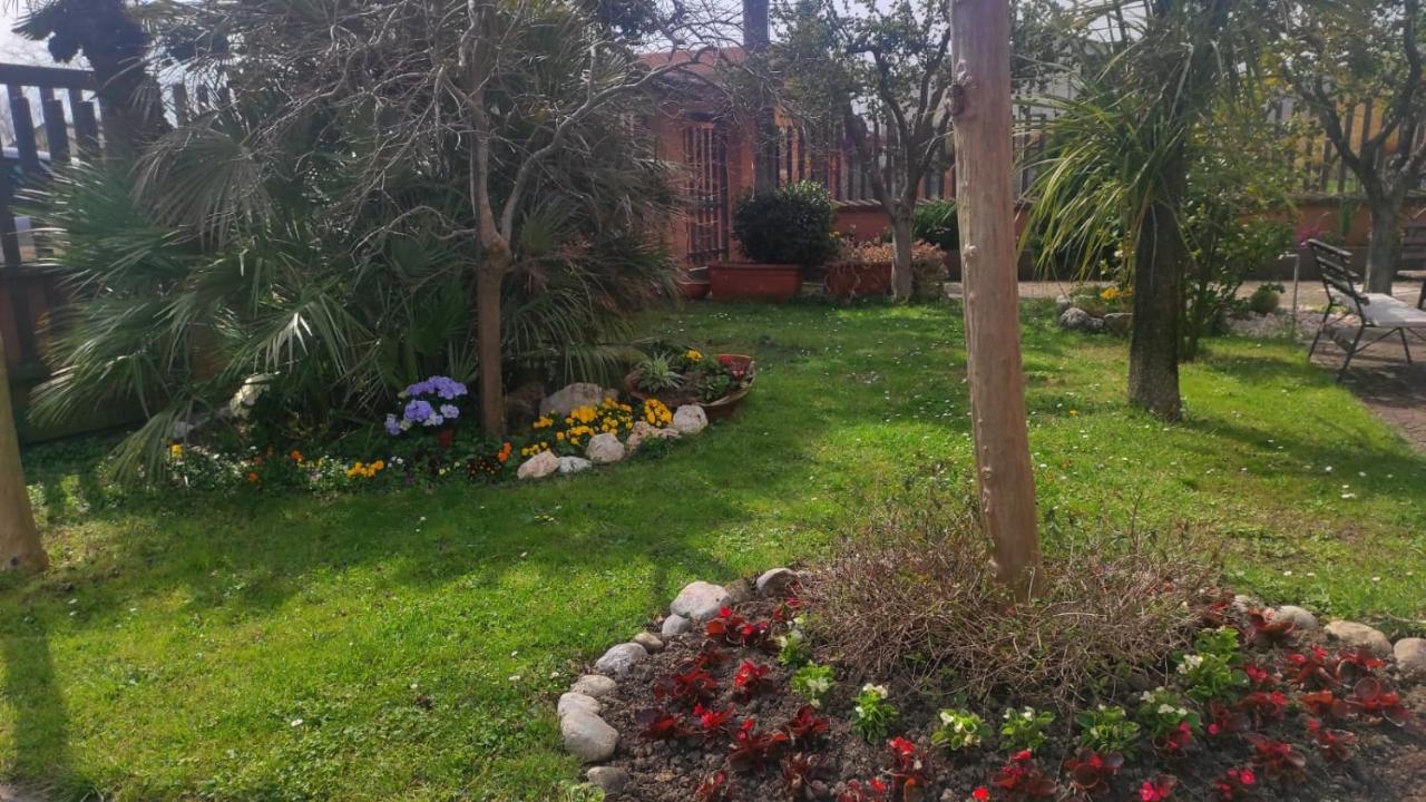 Hotel A Casa Di Frank Sora Exterior foto